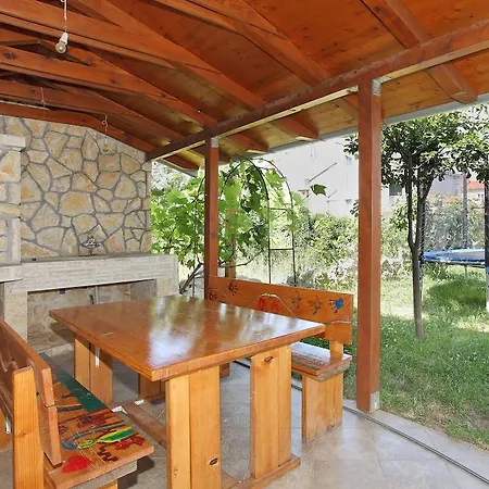 Apartment Maivjo Zadar